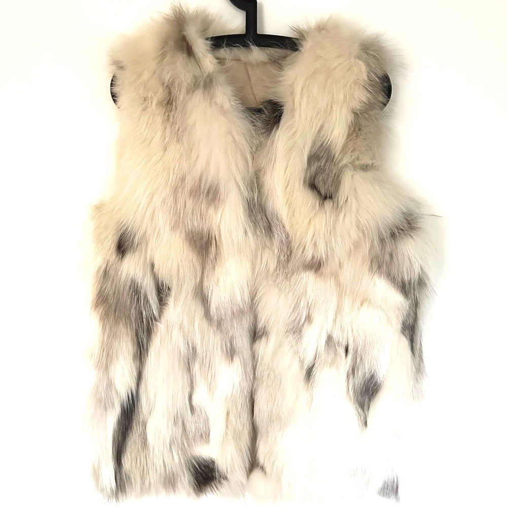Custom-made Fur Vest off-white